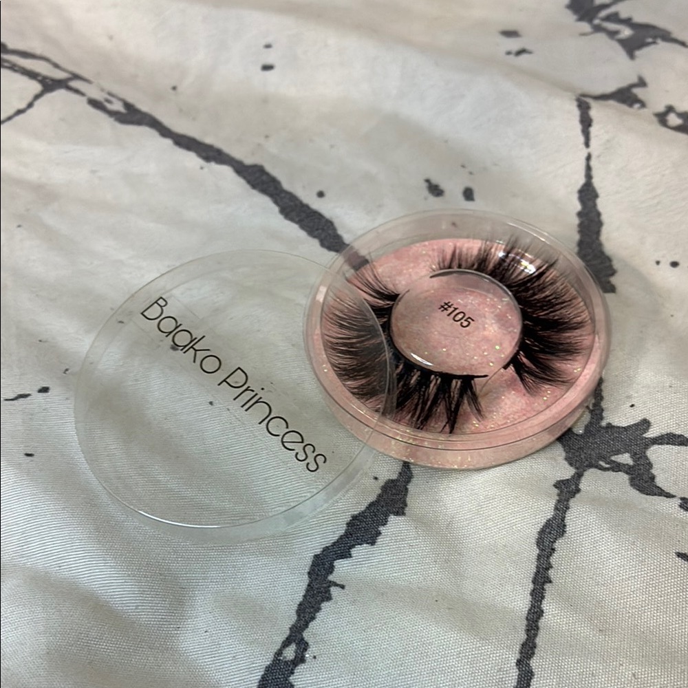 Bakko Princess #105 Faux Eyelashes (3 pairs)